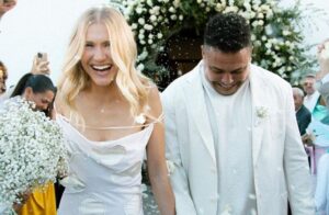 Leia mais sobre o artigo Ronaldo Fenômeno e Celina Locks se casam em Ibiza