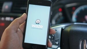 Leia mais sobre o artigo Como adicionar uma parada no Waze