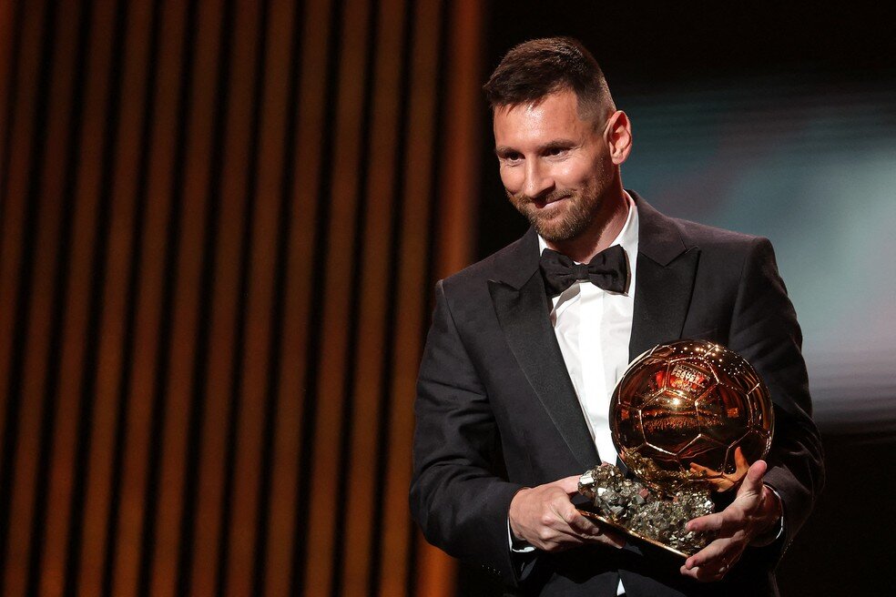 Você está visualizando atualmente Messi leva oitava Bola de Ouro; veja como ficou o top 10