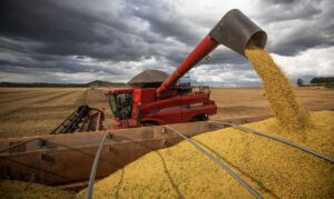 Leia mais sobre o artigo RECORDE: Agronegócio brasileiro exportou 32% a mais, um superávit de US$ 8,959 bilhões