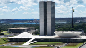Leia mais sobre o artigo Governo empenha R$ 17 bilhões em emendas parlamentares