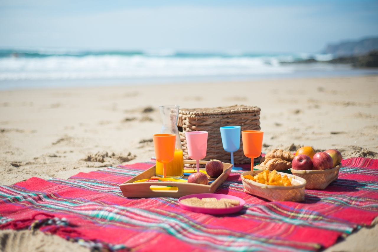 Você está visualizando atualmente Diarreia na praia? Dicas para evitar infecção alimentar nas férias