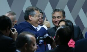 Leia mais sobre o artigo Senado aprova indicação de Flávio Dino para ministro do STF