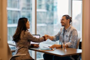 Leia mais sobre o artigo 5 erros comuns que você deve evitar em entrevistas de emprego