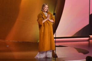 Leia mais sobre o artigo OVACIONADA: Com síndrome rara, Céline Dion faz aparição no Grammy 2024
