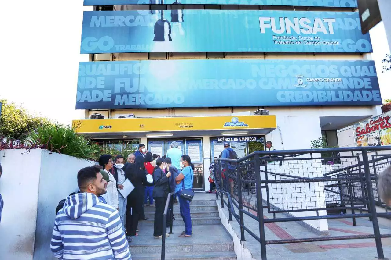 Você está visualizando atualmente Funsat anuncia 1,9 mil vagas de emprego em 300 empresas