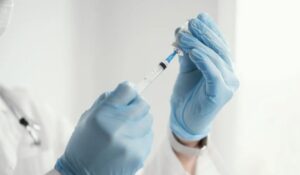 Leia mais sobre o artigo MAIS DE 22 MIL PESSOAS: Vacinação contra dengue avança em Dourados