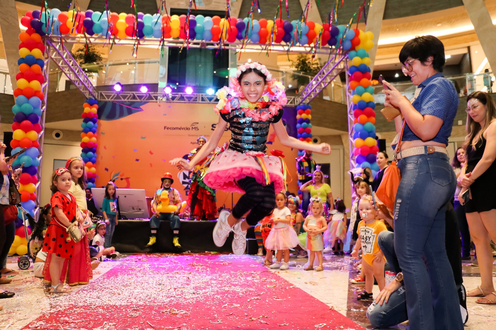 Você está visualizando atualmente Shopping Bosque dos Ipês tem Carnaval para a família toda