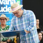 Alan Guedes assina convênio para pavimentação em Dourados