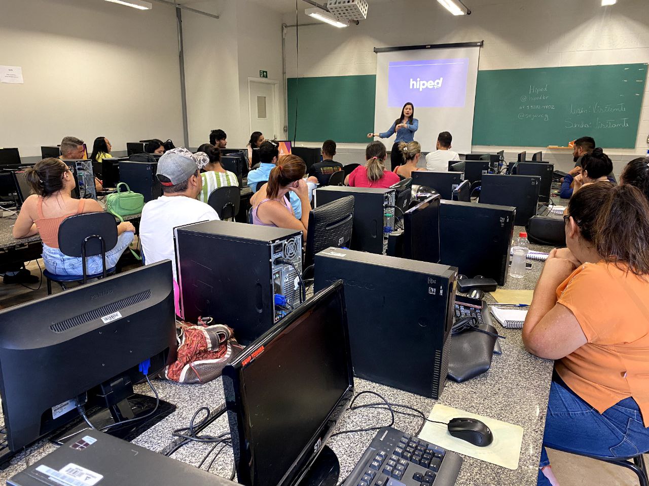 Você está visualizando atualmente JOVENS: Campo Grande oferece cursos gratuitos de Social Media e outros