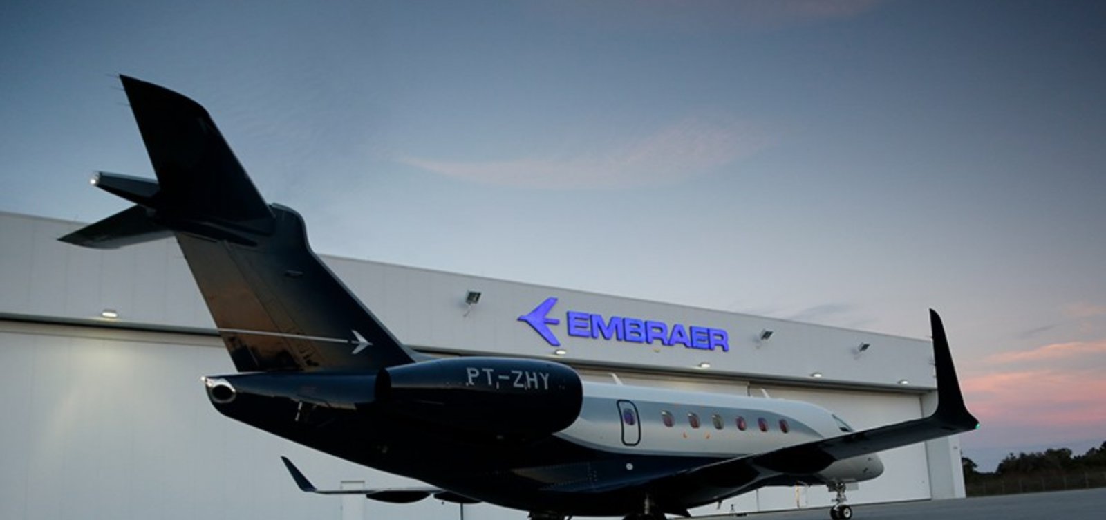 Você está visualizando atualmente Embraer fecha contrato de US$ 7 bi com American Airlines