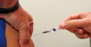 Leia mais sobre o artigo Dia D da vacinação contra a gripe será neste sábado em Naviraí