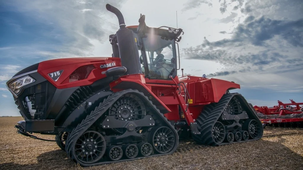 Você está visualizando atualmente Trator gigante mais potente do mundo está na Agrishow