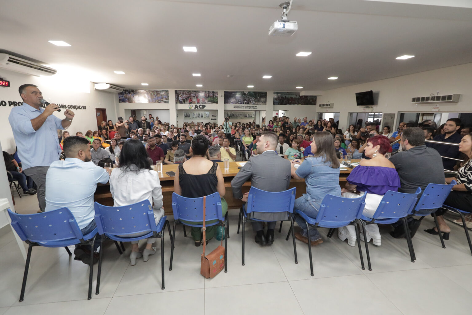 Você está visualizando atualmente Campo Grande retoma pagamento de promoção dos professores