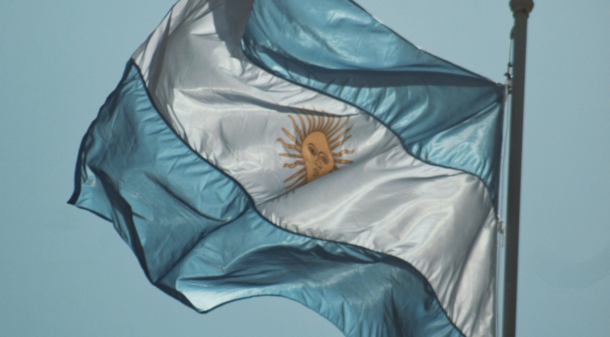 Você está visualizando atualmente FMI e Argentina acordam revisão de empréstimo para liberar US$ 800 mi