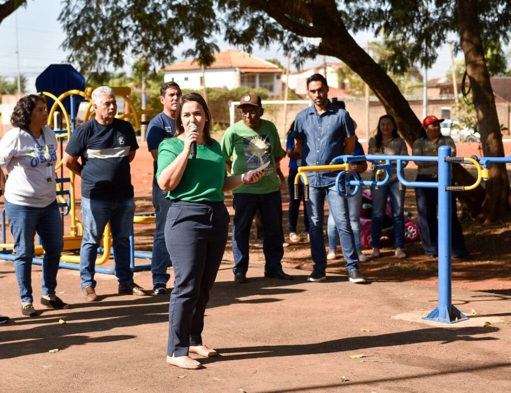 Você está visualizando atualmente Campo Grande inaugura academias ao ar livre e parques infantis