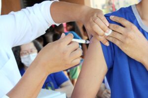 Leia mais sobre o artigo Saúde de Naviraí fará “Dia D” de Vacinação Contra a Poliomielite