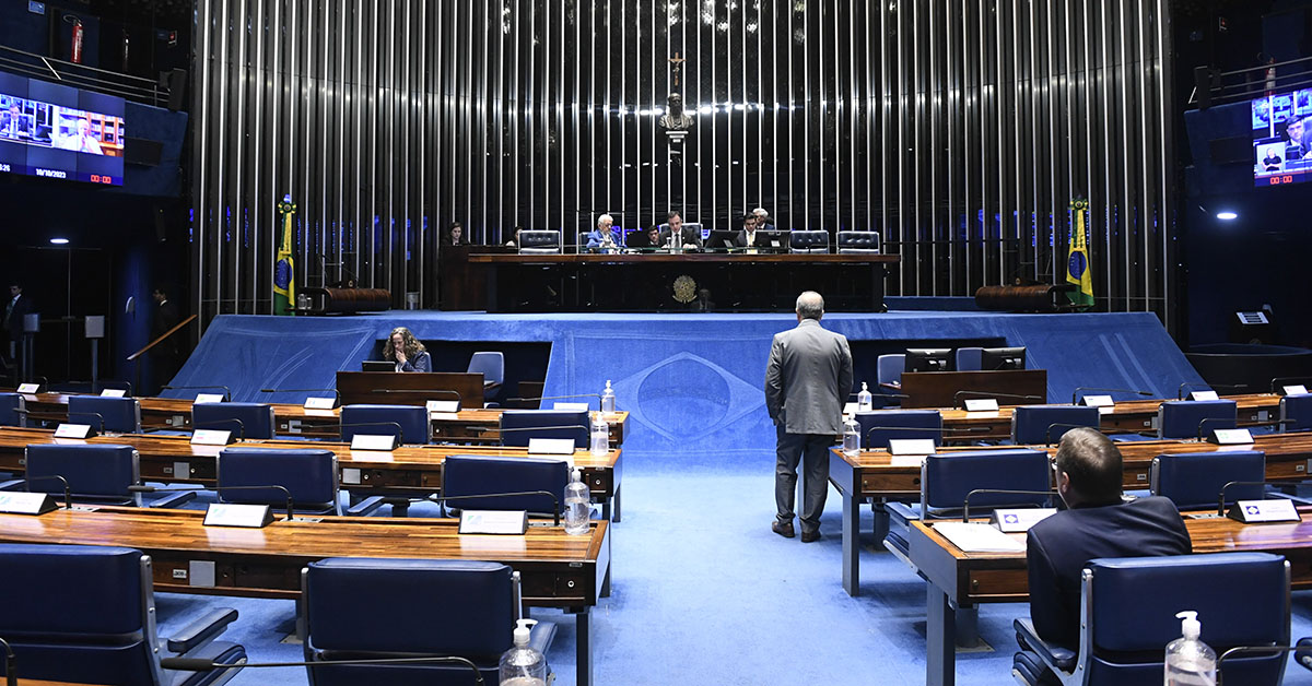 Você está visualizando atualmente Senado aprova novas regras para o seguro privado no país