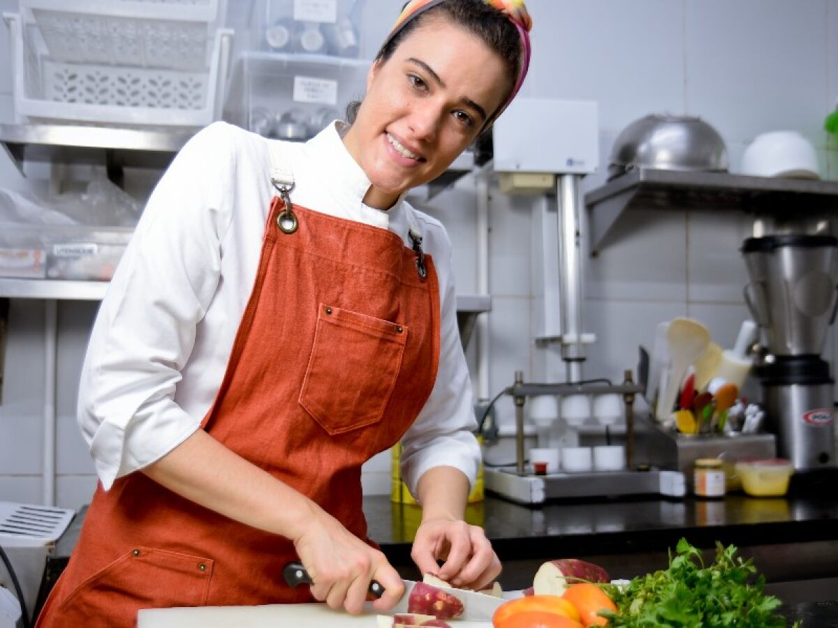 Você está visualizando atualmente ALIMENTAÇÃO: Coca-Cola oferece programa Empreenda Como Uma Mulher, grátis