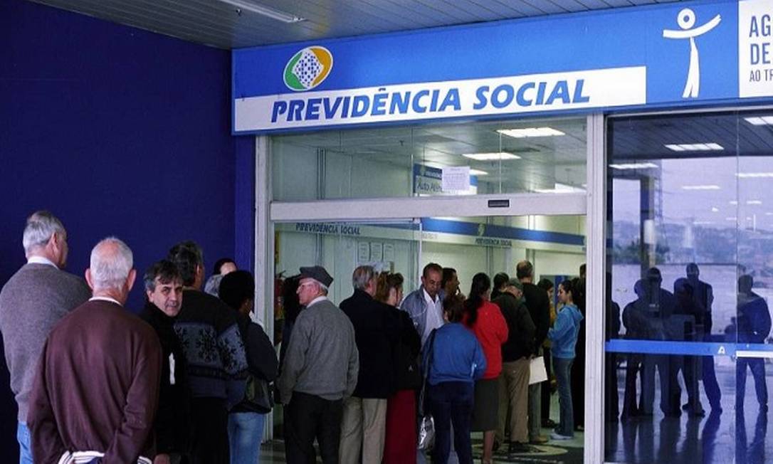 Você está visualizando atualmente PENTE FINO: Governo suspendeu pagamentos de 57 mil benefícios do INSS