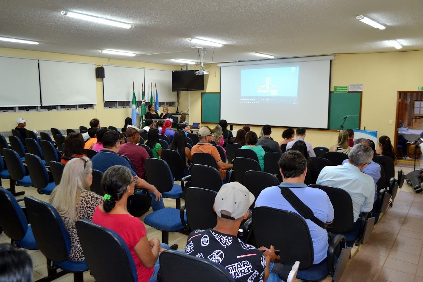 Você está visualizando atualmente Sarau Literário estimula leitura como ressocialização em Naviraí