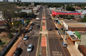 Leia mais sobre o artigo DOURADOS: Estado finaliza projeto de revitalização na avenida José Roberto Teixeira