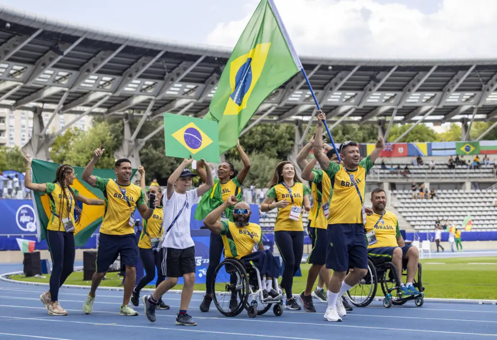 Você está visualizando atualmente Brasil inicia Jogos Paralímpicos em busca de campanha histórica