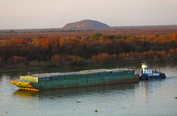 Você está visualizando atualmente Governador de MS e Uruguai se encontram para discutir rota de exportação e avanços na América do Sul