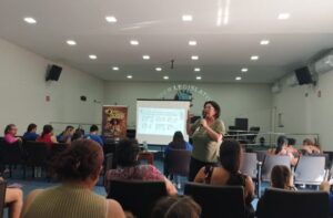 Leia mais sobre o artigo No Agosto Lilás, Cidadania leva formação para rede de mulheres