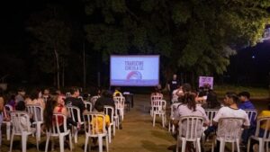 Leia mais sobre o artigo Chamada para filmes no projeto “Vizinhança na Praça” segue aberta