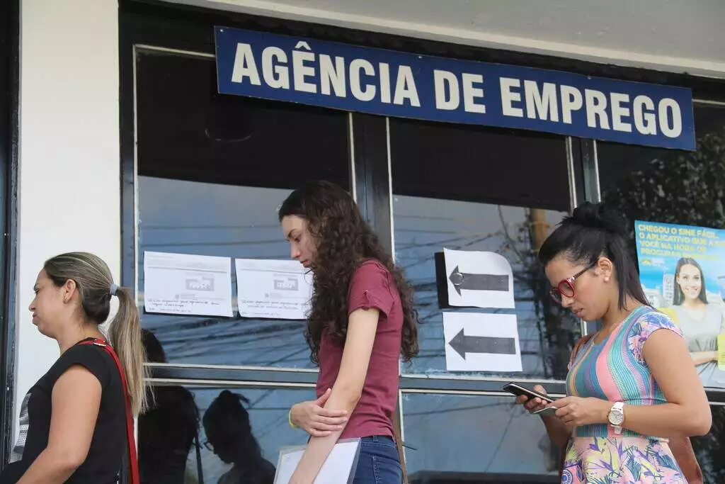 Você está visualizando atualmente TERÇA (1): Feirão de empregos ofertará 153 oportunidades em Campo Grande, hoje tem 2.360