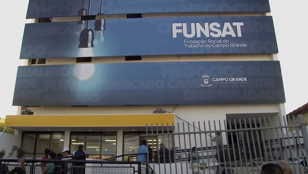 Você está visualizando atualmente Funsat tem 2.306 vagas de emprego em 183 funções nesta terça-feira