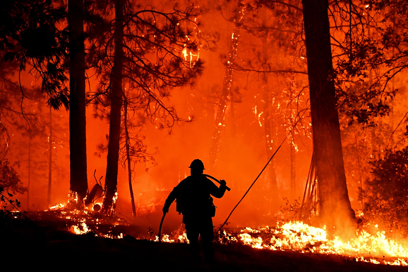 Você está visualizando atualmente Governo anuncia R$ 514 milhões para combater incêndios florestais