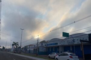 Leia mais sobre o artigo Chuva não impede calor com temperatura beirando a 31ºC em MS