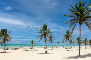 Leia mais sobre o artigo ESCOLHA: Conheça as praias brasileiras premiadas em 2024 com selo internacional Bandeira Azul