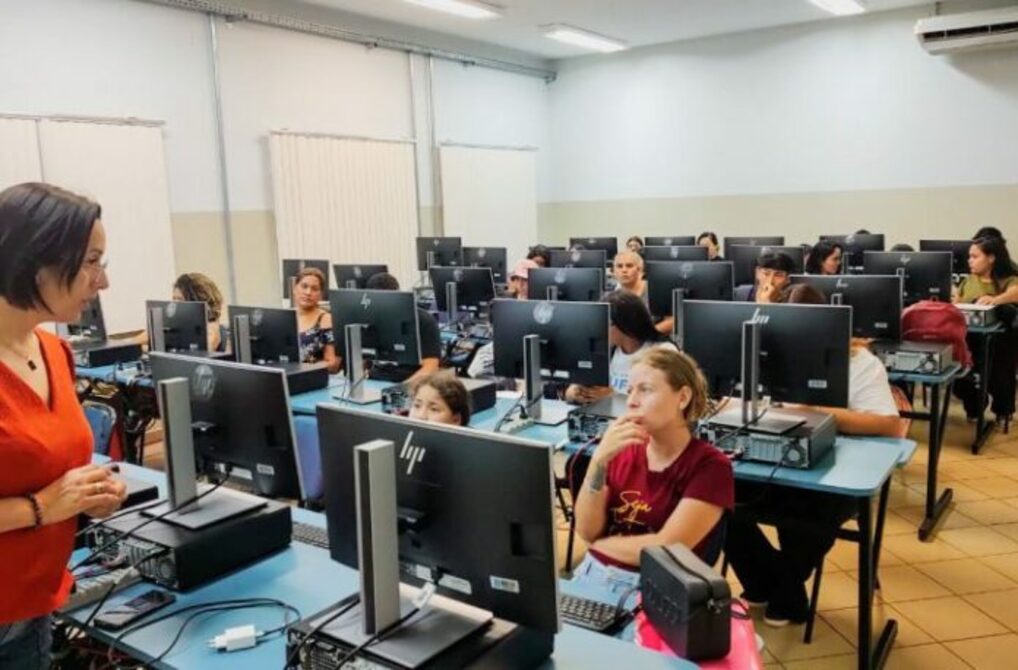 Você está visualizando atualmente MS SUPERA: Governo amplia vagas do benefício que atende estudantes de baixa renda