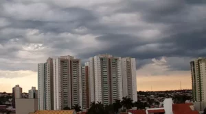 Leia mais sobre o artigo MS pode ter chuva e frio de 13ºC de hoje até quinta-feira