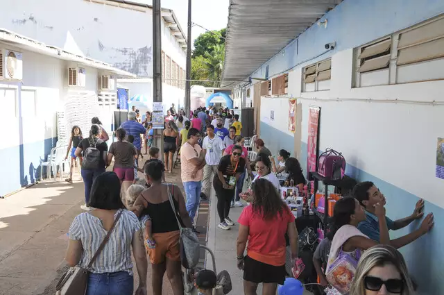 Você está visualizando atualmente Mutirão levará 300 serviços gratuitos em escola do Aero Rancho