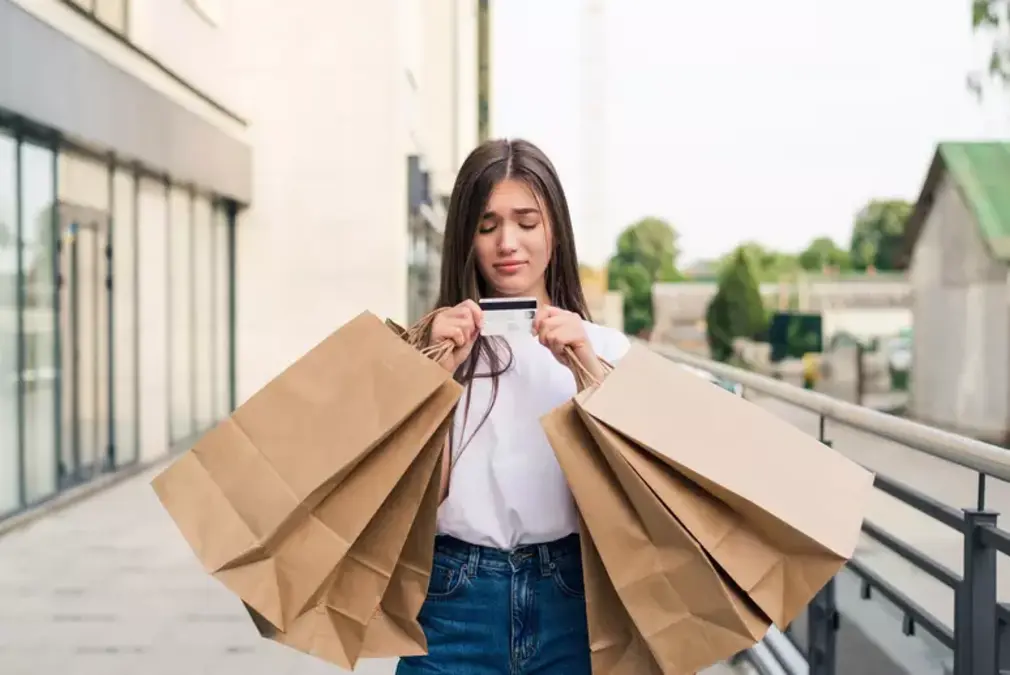 Você está visualizando atualmente Oniomania, o transtorno de compras compulsivas, descubra se você tem