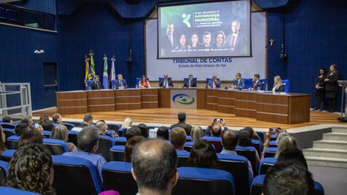 Você está visualizando atualmente Seminário no TCE-MS debate futuro da gestão pública