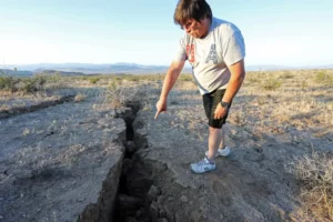 Leia mais sobre o artigo Califórnia declara estado de emergência após terremoto