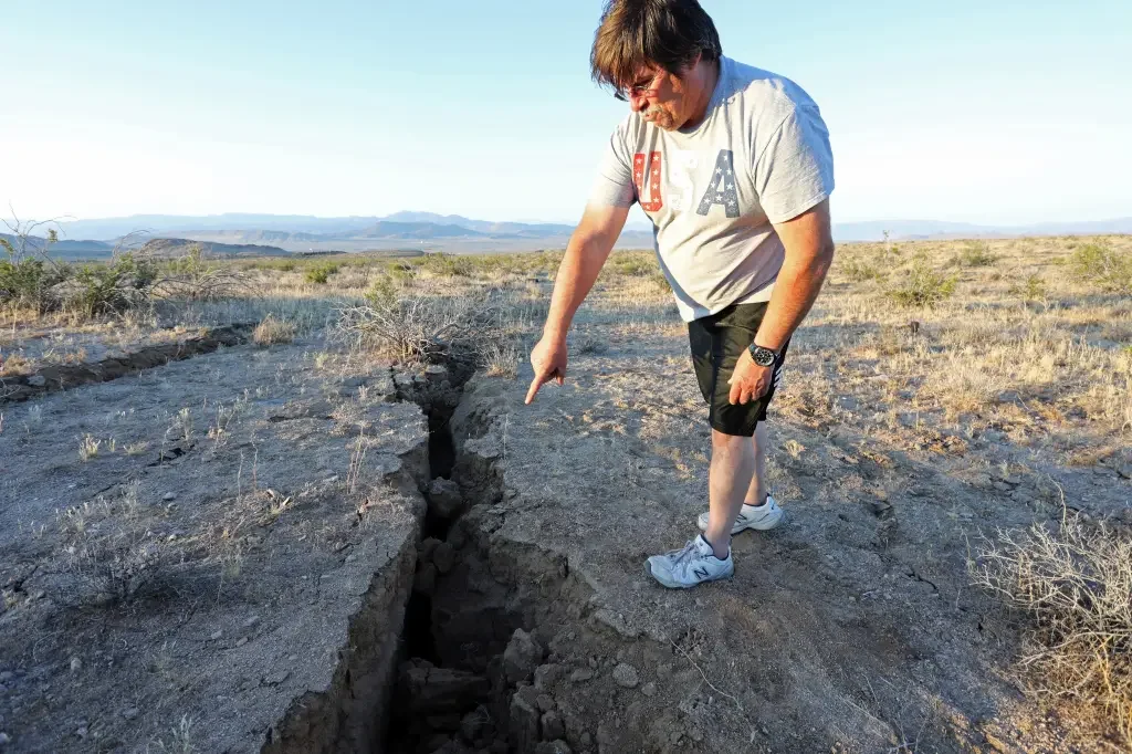 Você está visualizando atualmente Califórnia declara estado de emergência após terremoto