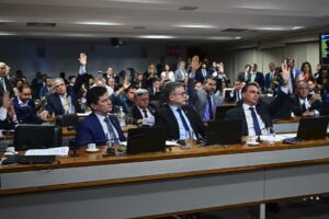 Leia mais sobre o artigo CCJ do Senado aprova regulamentação da reforma tributária