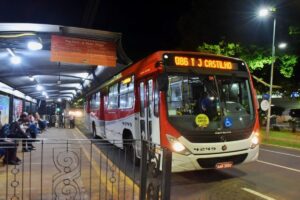 Leia mais sobre o artigo Linha especial de ônibus leva população à Cidade do Natal; veja horários