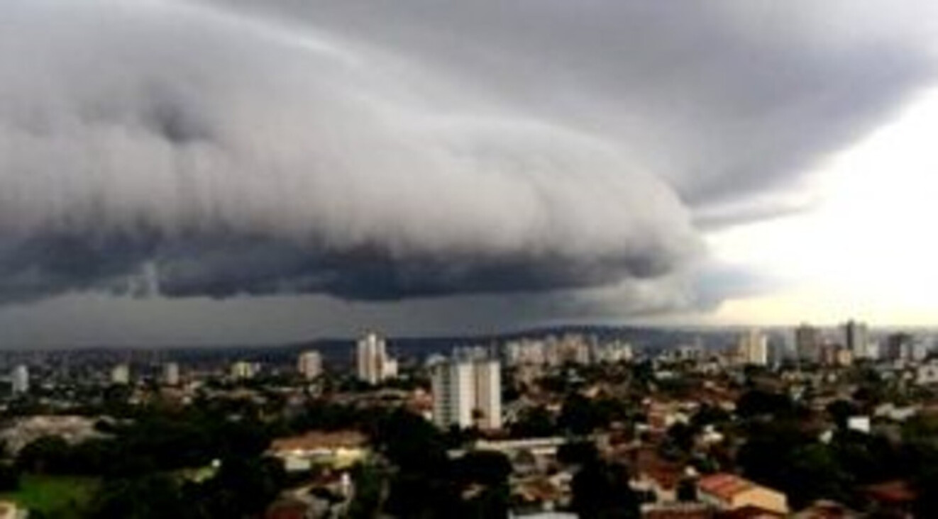 No momento, você está visualizando Sol, calor e risco de chuvas fortes marcam o clima em MS nesta segunda-feira