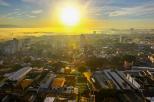 Leia mais sobre o artigo Calorão predomina e máxima pode chegar aos 33ºC em Campo Grande