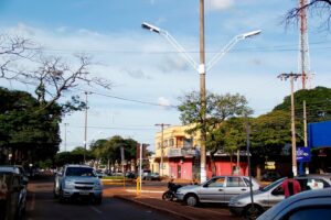 Leia mais sobre o artigo Contrato da iluminação pública é encerrado no último dia do ano e prejudica população de Dourados