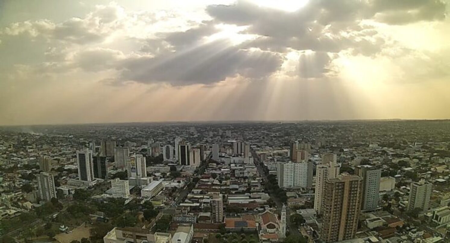 No momento, você está visualizando Fim de semana em Mato Grosso do Sul será marcado por temperaturas altas e chuva