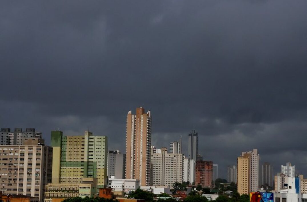 No momento, você está visualizando Frente fria mantém tempo instável e temperaturas controladas em MS