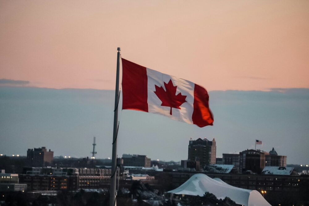 No momento, você está visualizando BOLSAS DE ESTUDOS NO CANADÁ: Inscrições abertas para graduação e pós de brasileiros